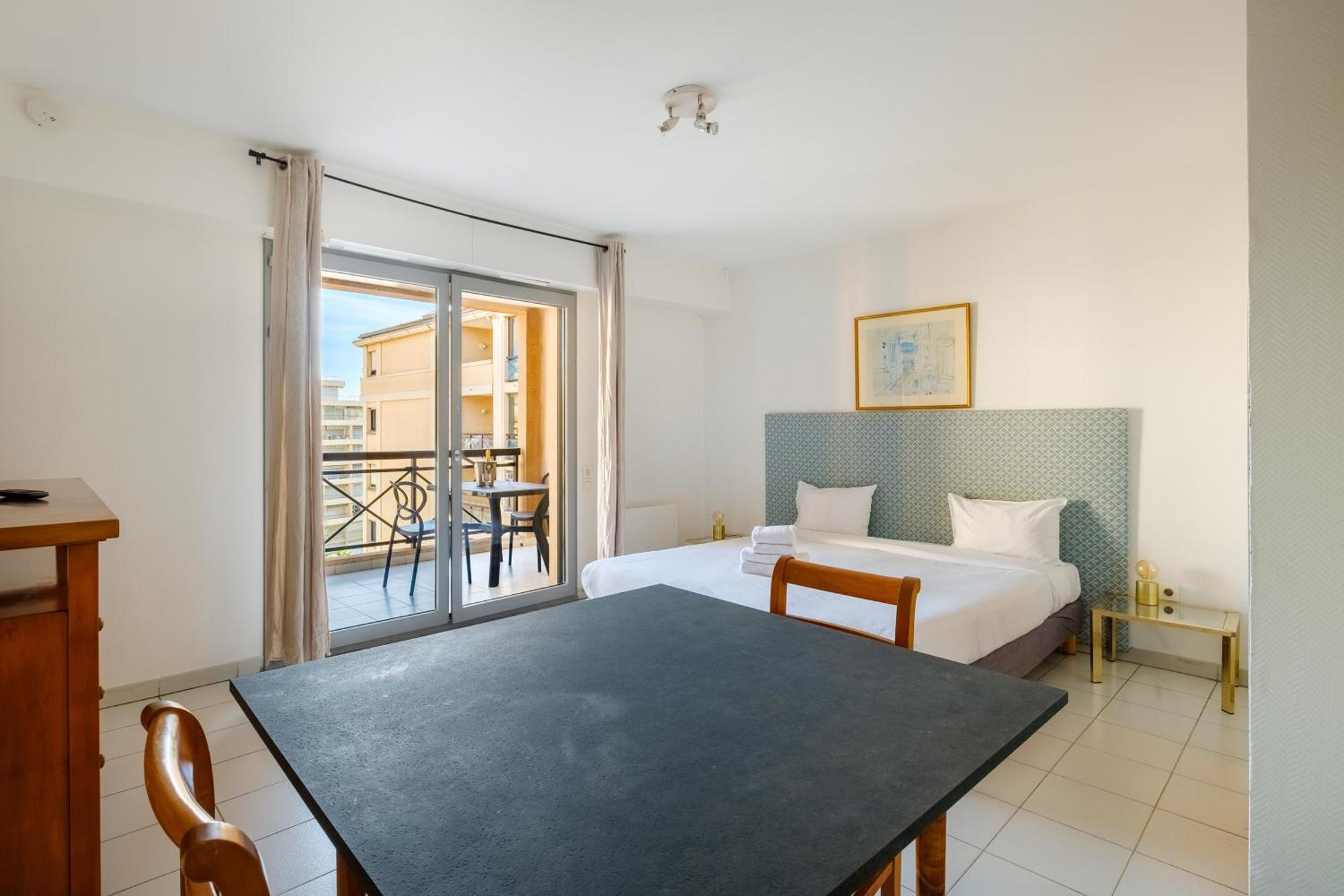 Residhotel Villa Maupassant Cannes Extérieur photo