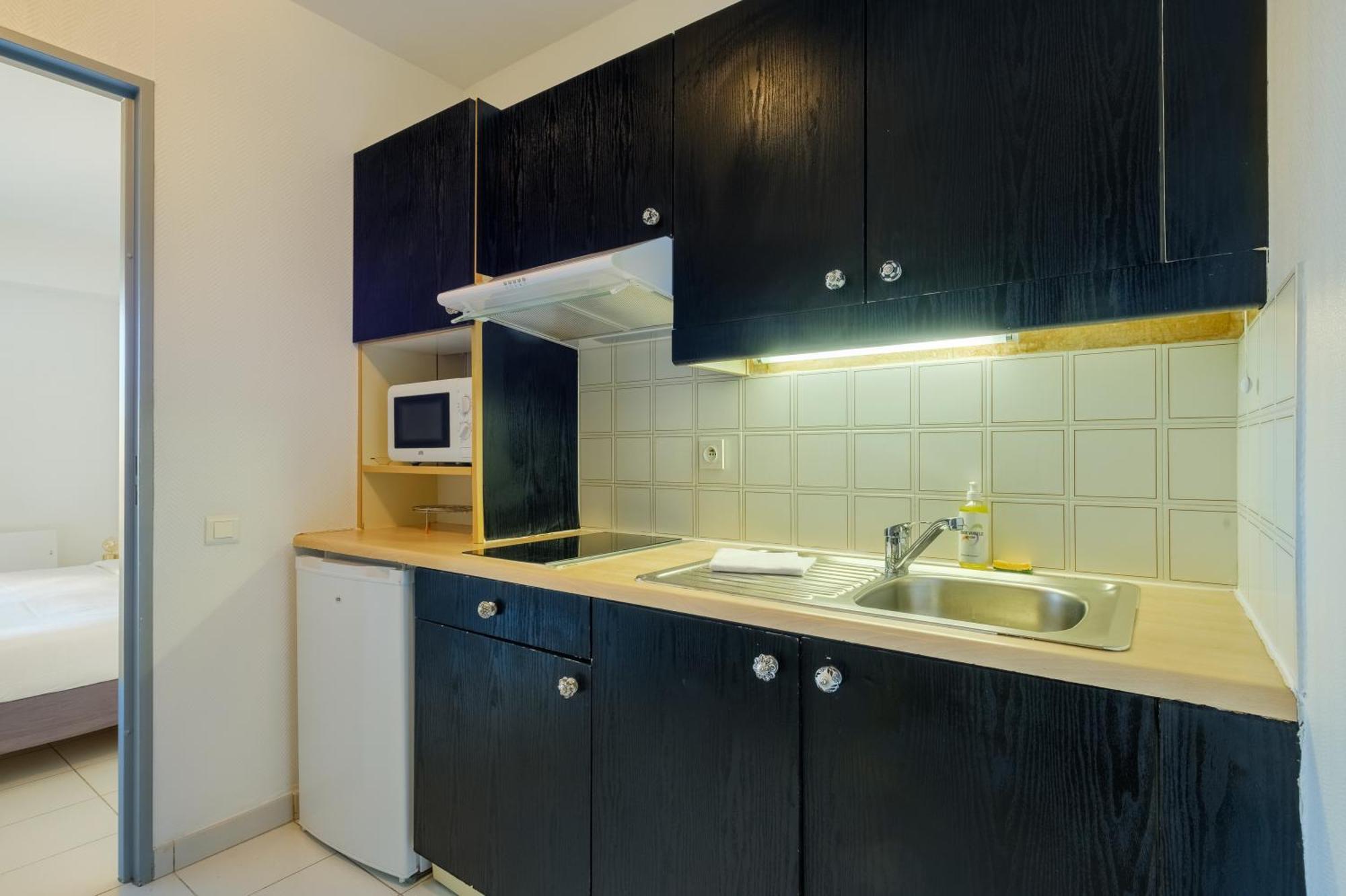 Residhotel Villa Maupassant Cannes Extérieur photo