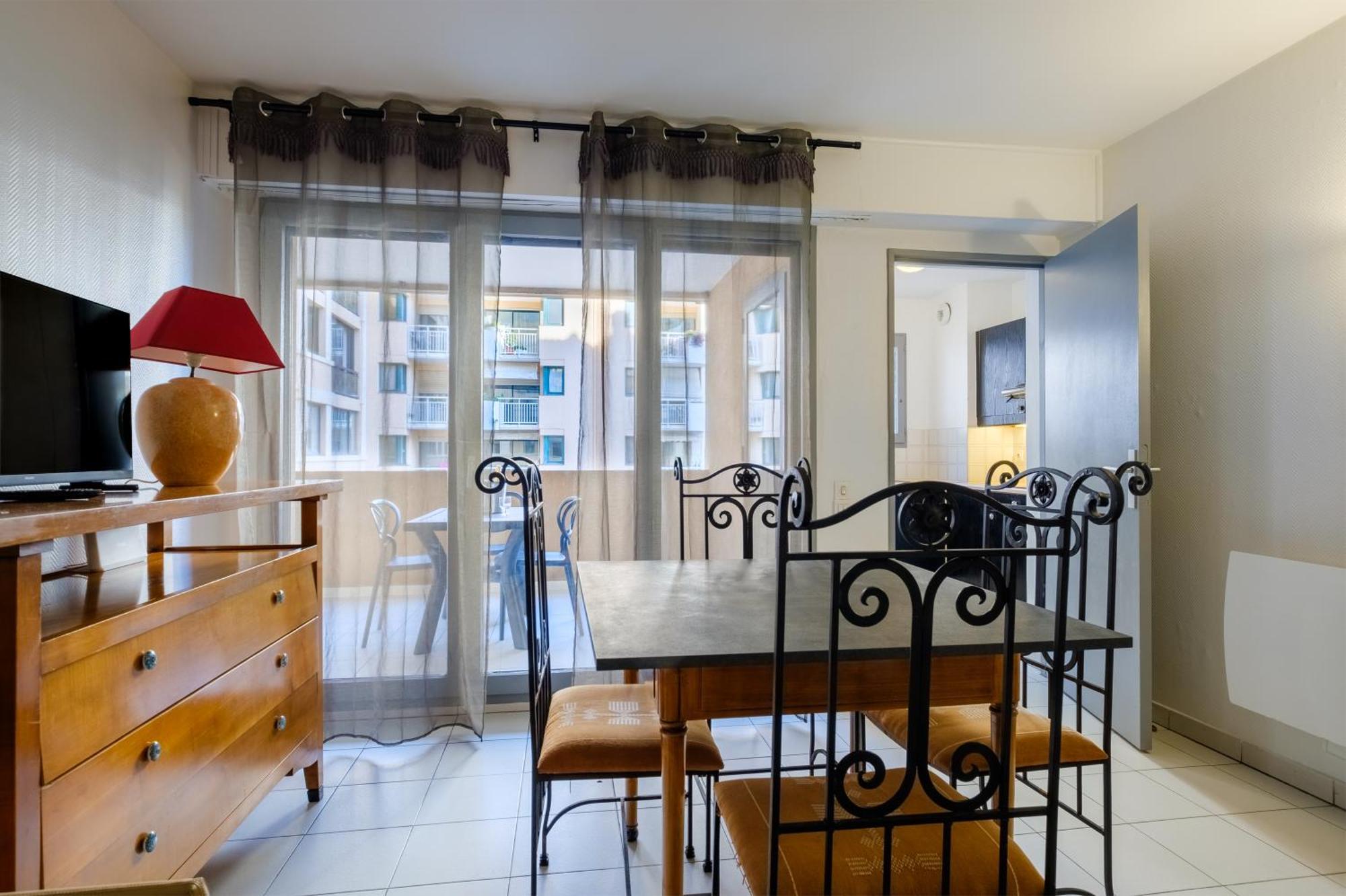 Residhotel Villa Maupassant Cannes Extérieur photo